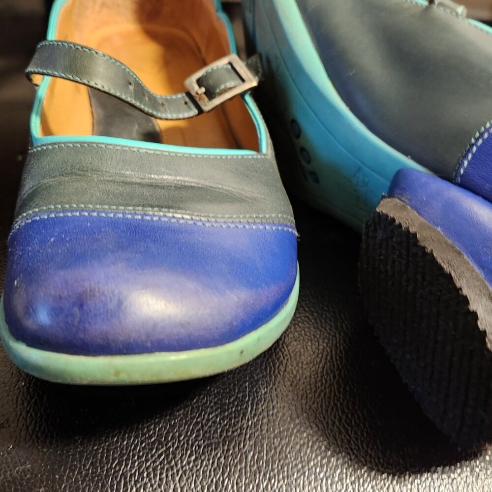 Fluevog shoes 6.5 US size $125 (was $439) made in Portugal - Picture 6 of 9